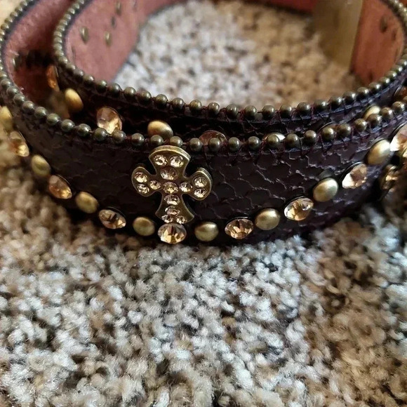 Brown Genuine leather rhinestone, studded and crosses Rodeo bling belt. SIZE M - Picture 12 of 13